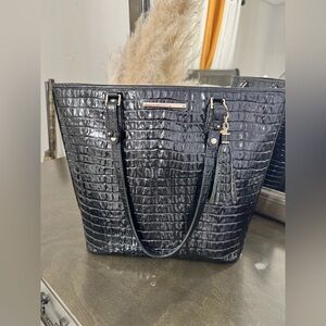 LA SCALA BLACK BRAHMIN “Asher”